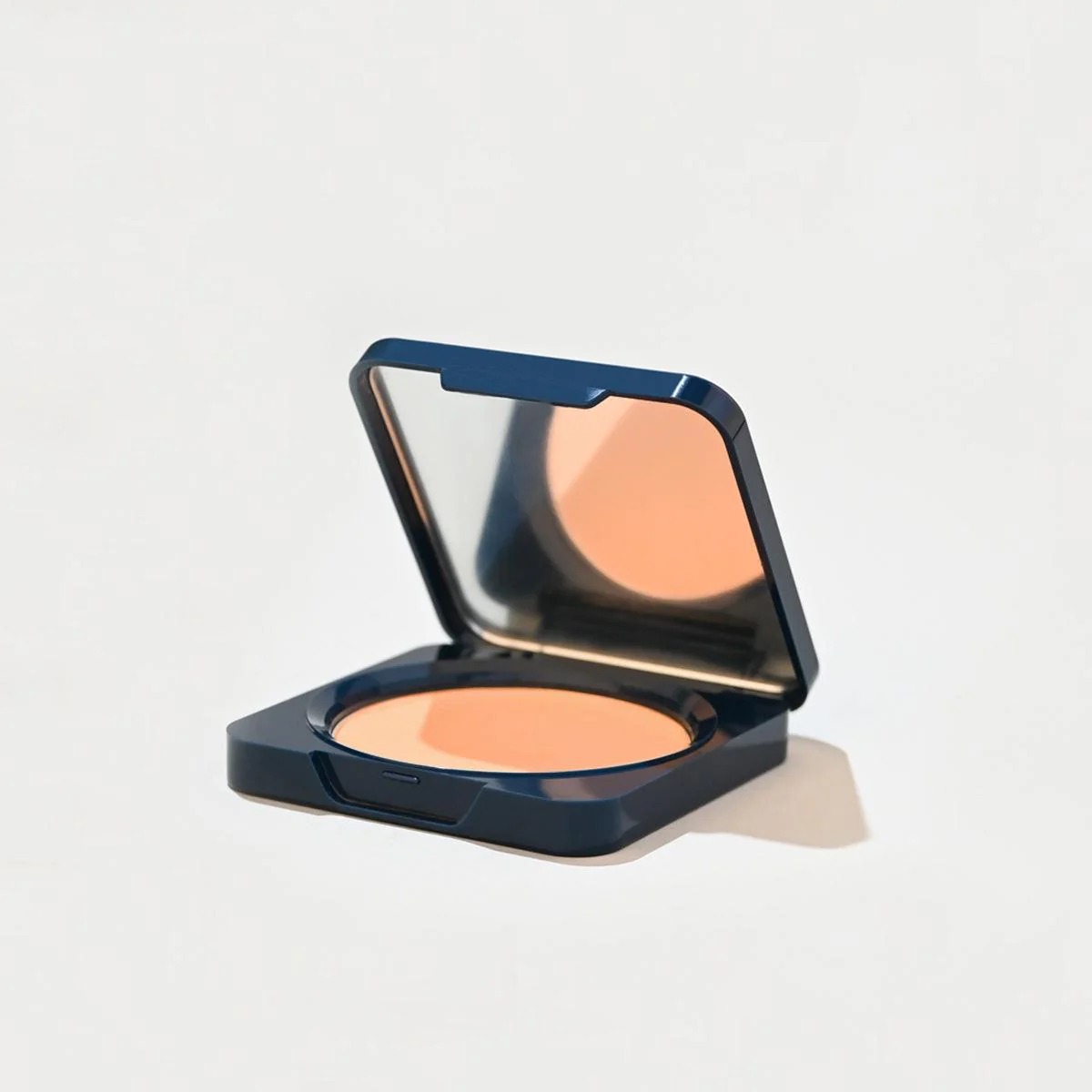 Belora Fair - Skinny Dip Natural Light Reflecting Compaact