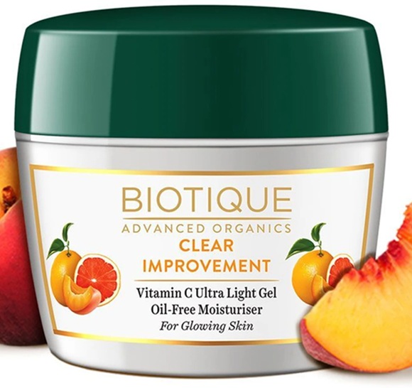 Biotique Clear Improvement Vitamin C Ultralight Oil Free Moisturizer