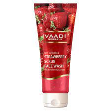 Vaadi Herbals Strawberry Scrub Face Wash With Mulberry Extract