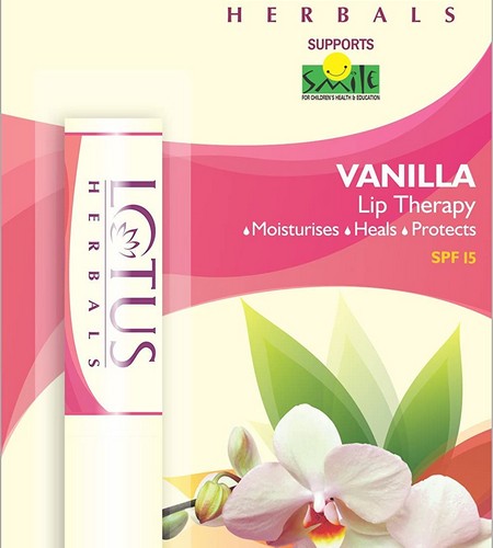 Lotus Herbals Lip Therapy SPF-15 Velvety Rose Vanilla 4 grams