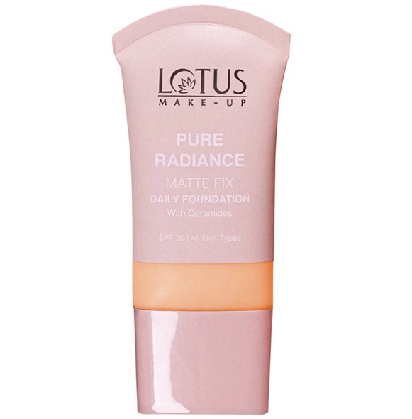 Lotus Herbals Make Up Pure Radiance Matte Foundation SPF 20 - Soft Vanilla